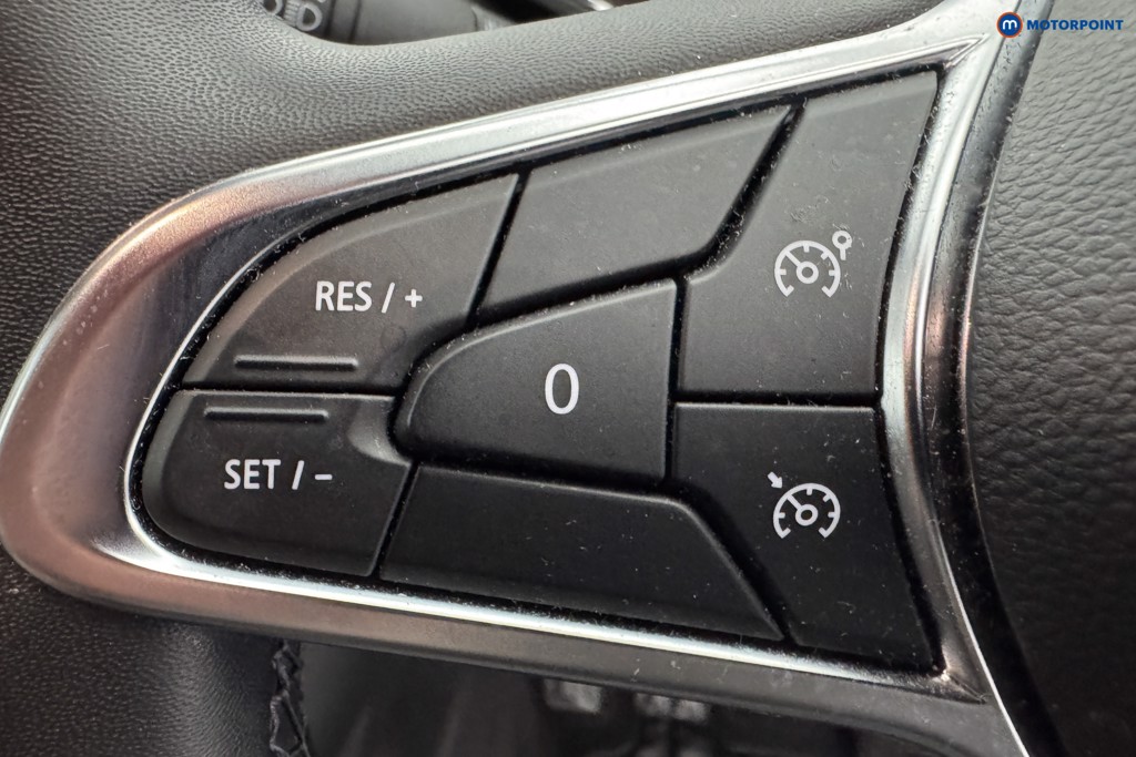 Renault Captur Se Edition Manual Petrol SUV - Stock Number (1571367) - 19th supplementary image
