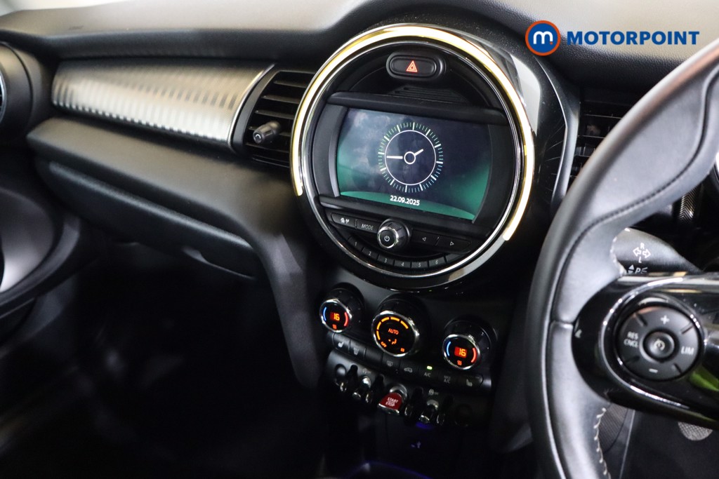 Mini Hatchback Cooper S Exclusive Manual Petrol Hatchback - Stock Number (1571576) - 3rd supplementary image