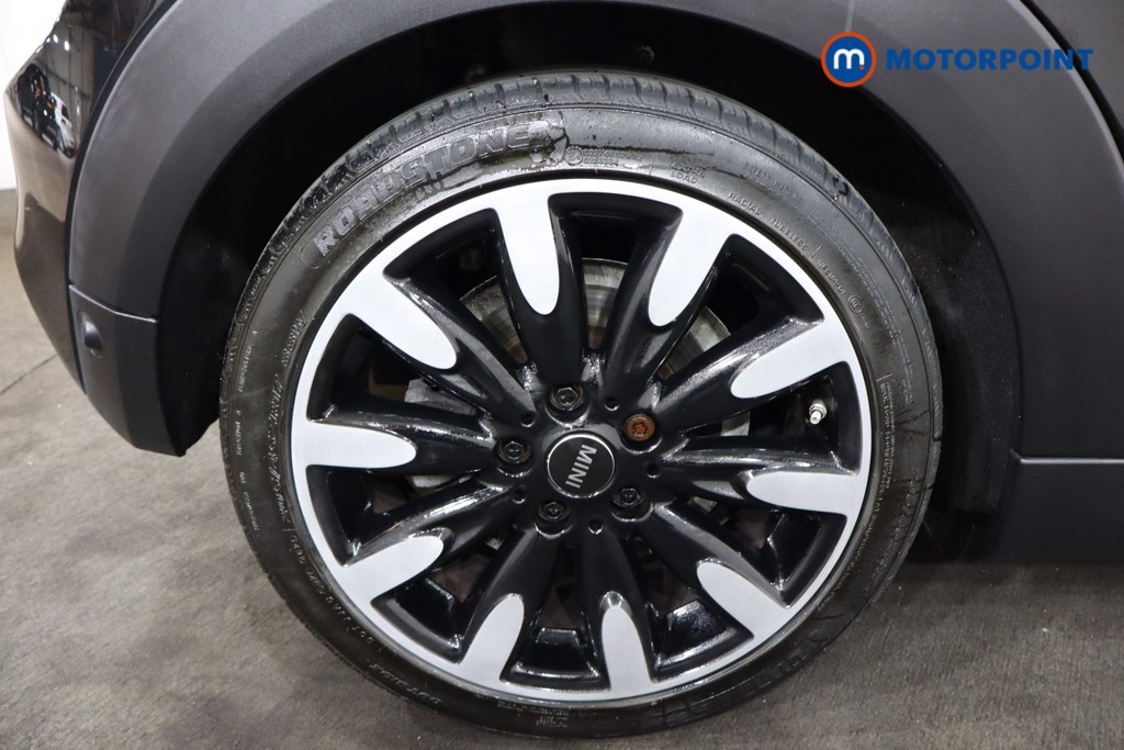 Mini Hatchback Cooper S Exclusive Manual Petrol Hatchback - Stock Number (1571576) - 25th supplementary image