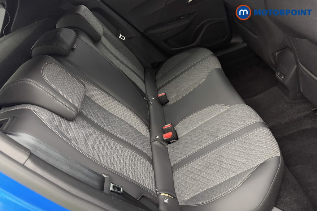 Peugeot 2008 Allure Manual Petrol SUV - Stock Number (1571588) - 22nd supplementary image
