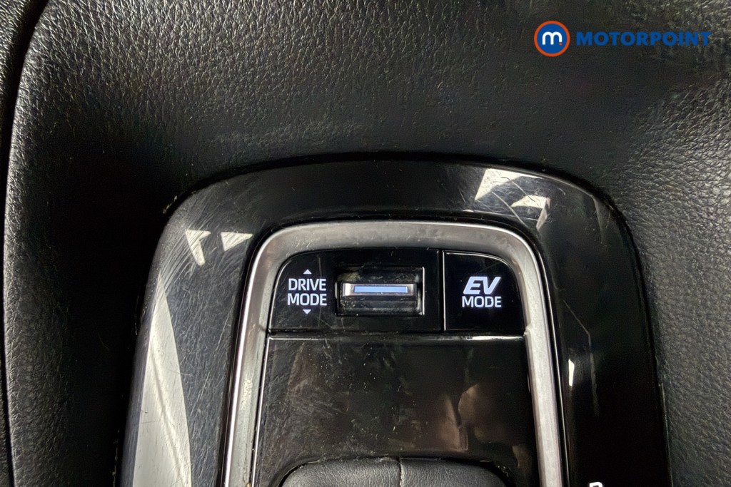 Toyota Corolla Icon Automatic Petrol-Electric Hybrid Hatchback - Stock Number (1571678) - 22nd supplementary image