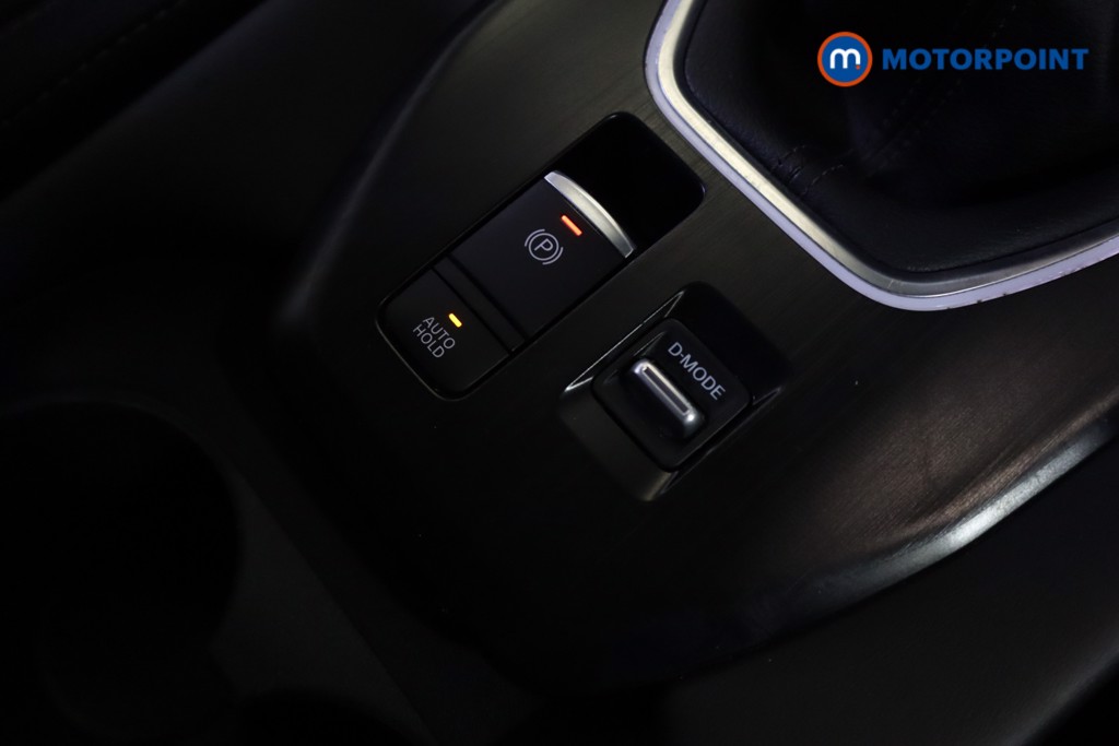 Nissan Qashqai N-Connecta Manual Petrol SUV - Stock Number (1572409) - 19th supplementary image