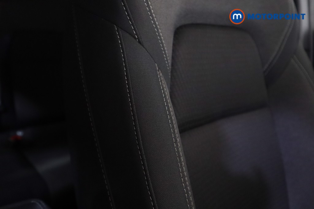 Nissan Qashqai N-Connecta Manual Petrol SUV - Stock Number (1572409) - 20th supplementary image