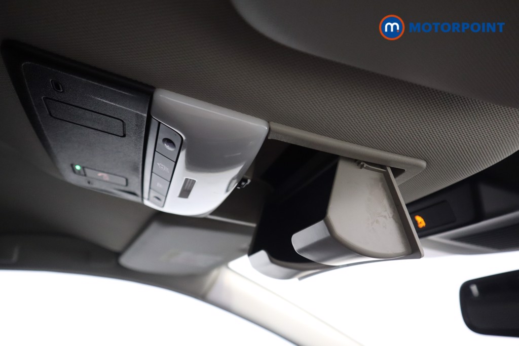 Nissan Qashqai N-Connecta Manual Petrol SUV - Stock Number (1572409) - 22nd supplementary image