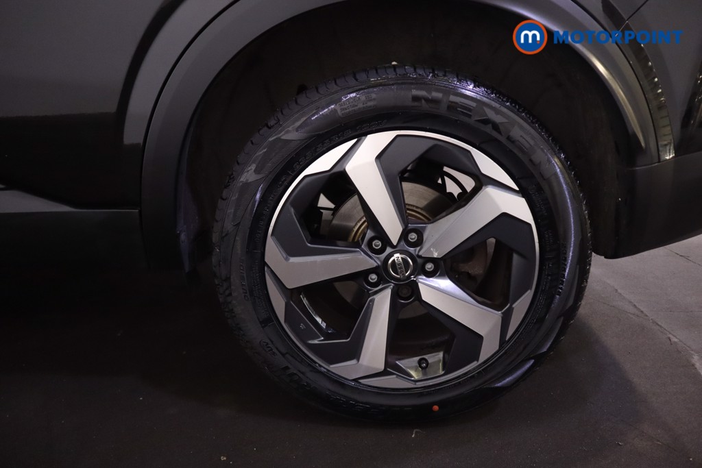Nissan Qashqai N-Connecta Manual Petrol SUV - Stock Number (1572409) - 29th supplementary image