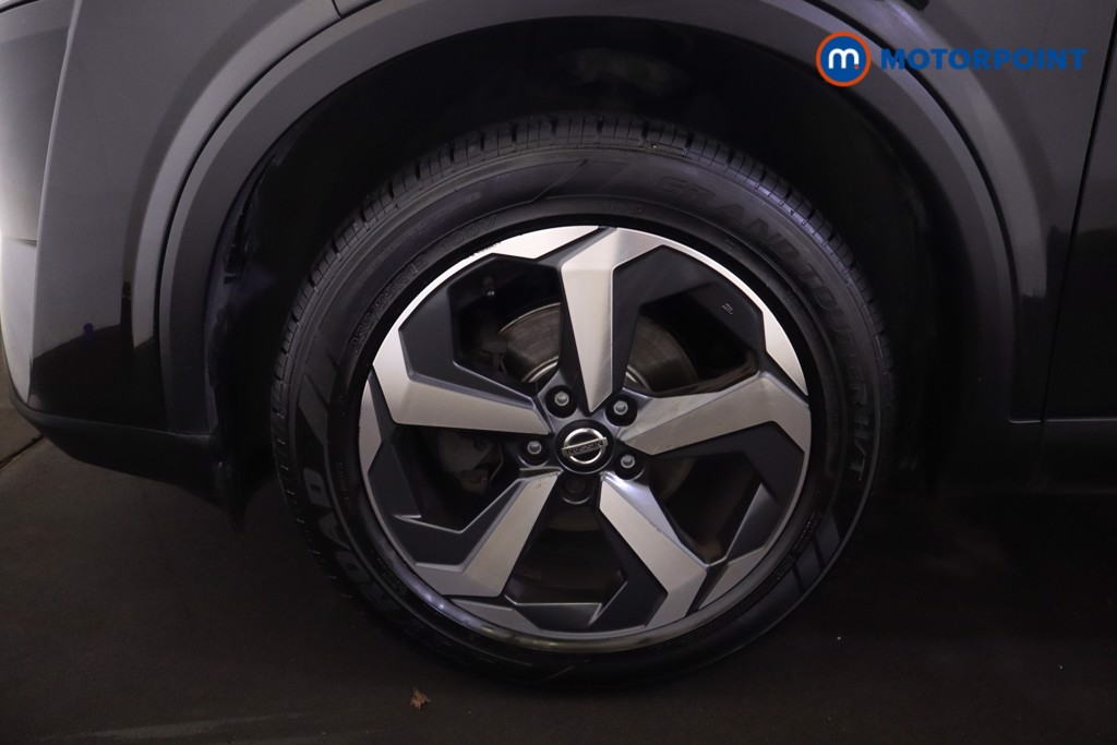 Nissan Qashqai N-Connecta Manual Petrol SUV - Stock Number (1572409) - 30th supplementary image