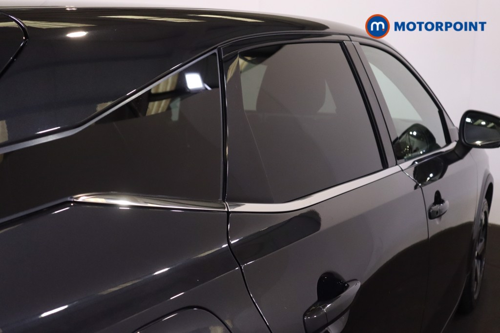 Nissan Qashqai N-Connecta Manual Petrol SUV - Stock Number (1572409) - 33rd supplementary image