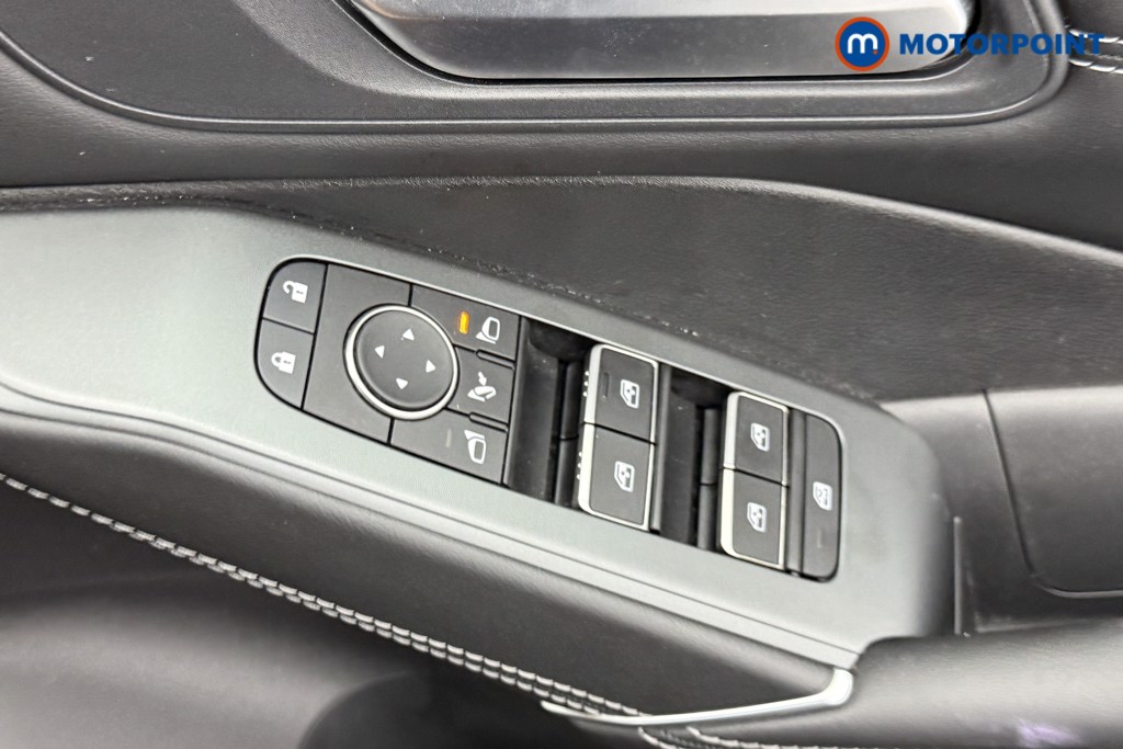 Nissan Qashqai N-Connecta Automatic Petrol-Electric Hybrid SUV - Stock Number (1572557) - 15th supplementary image