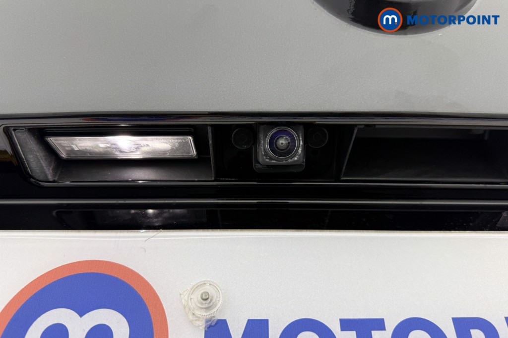 Nissan Qashqai N-Connecta Automatic Petrol-Electric Hybrid SUV - Stock Number (1572557) - 20th supplementary image