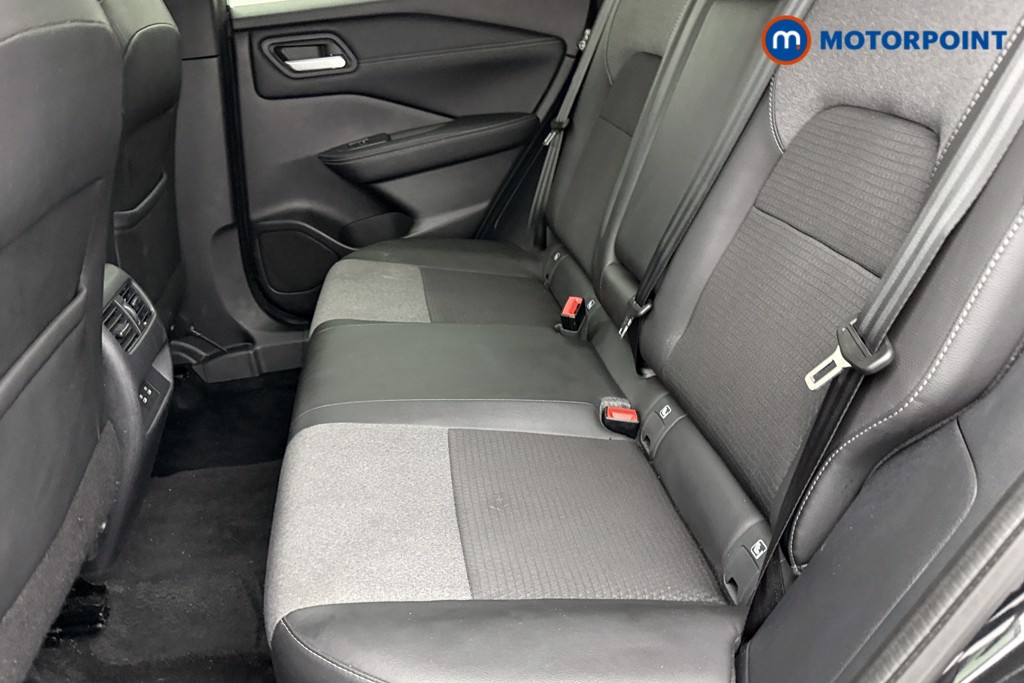 Nissan Qashqai N-Connecta Automatic Petrol-Electric Hybrid SUV - Stock Number (1572557) - 24th supplementary image