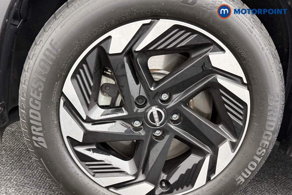 Nissan Qashqai N-Connecta Automatic Petrol-Electric Hybrid SUV - Stock Number (1572557) - 30th supplementary image