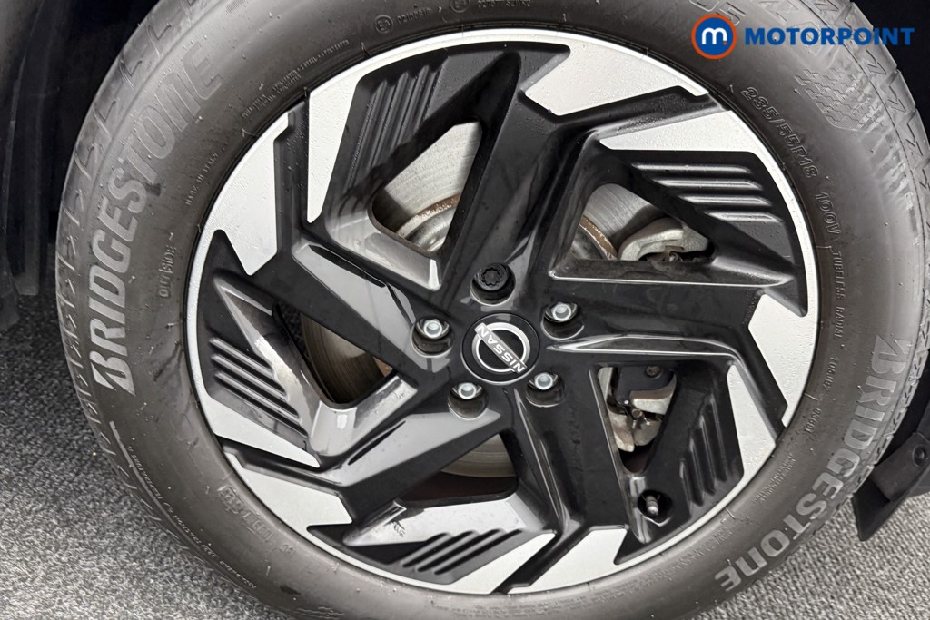 Nissan Qashqai N-Connecta Automatic Petrol-Electric Hybrid SUV - Stock Number (1572557) - 33rd supplementary image