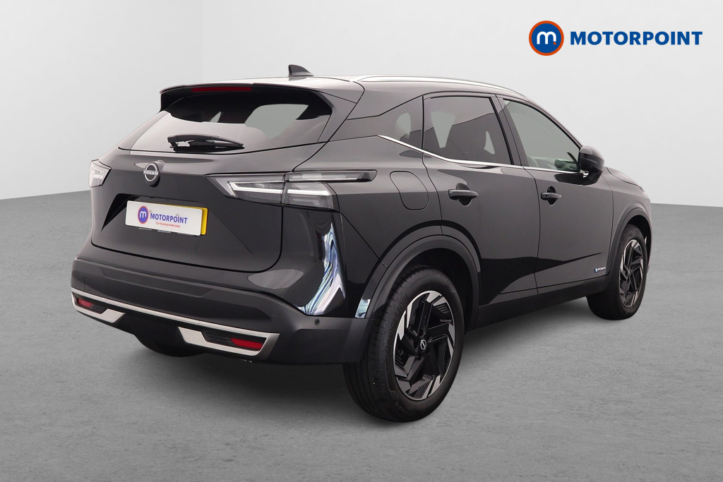 Nissan Qashqai N-Connecta Automatic Petrol-Electric Hybrid SUV - Stock Number (1572557) - Drivers side rear corner