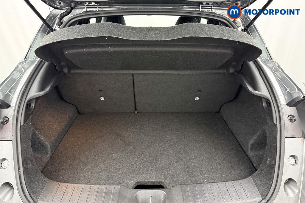 Nissan Juke N-Connecta Automatic Petrol SUV - Stock Number (1572650) - 21st supplementary image