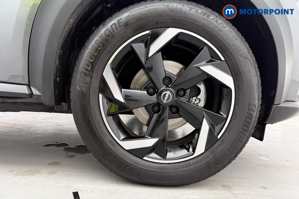 Nissan Juke N-Connecta Automatic Petrol SUV - Stock Number (1572650) - 29th supplementary image