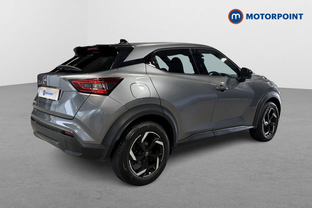Nissan Juke N-Connecta Automatic Petrol SUV - Stock Number (1572650) - Drivers side rear corner