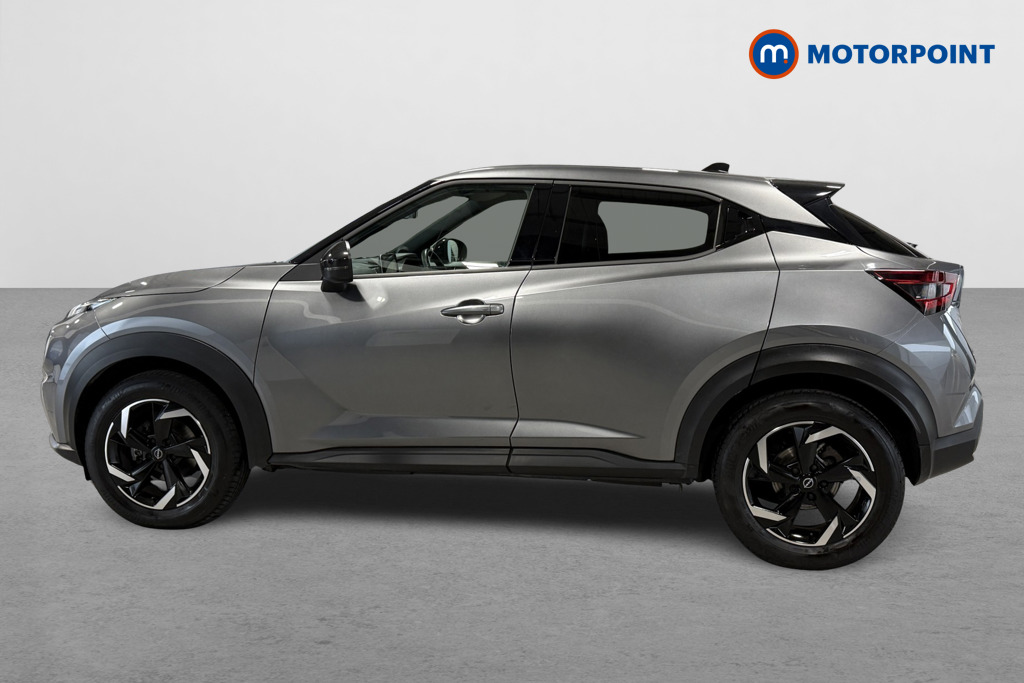 Nissan Juke N-Connecta Automatic Petrol SUV - Stock Number (1572650) - Passenger side