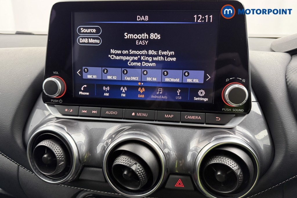 Nissan Juke N-Connecta Automatic Petrol SUV - Stock Number (1572655) - 7th supplementary image