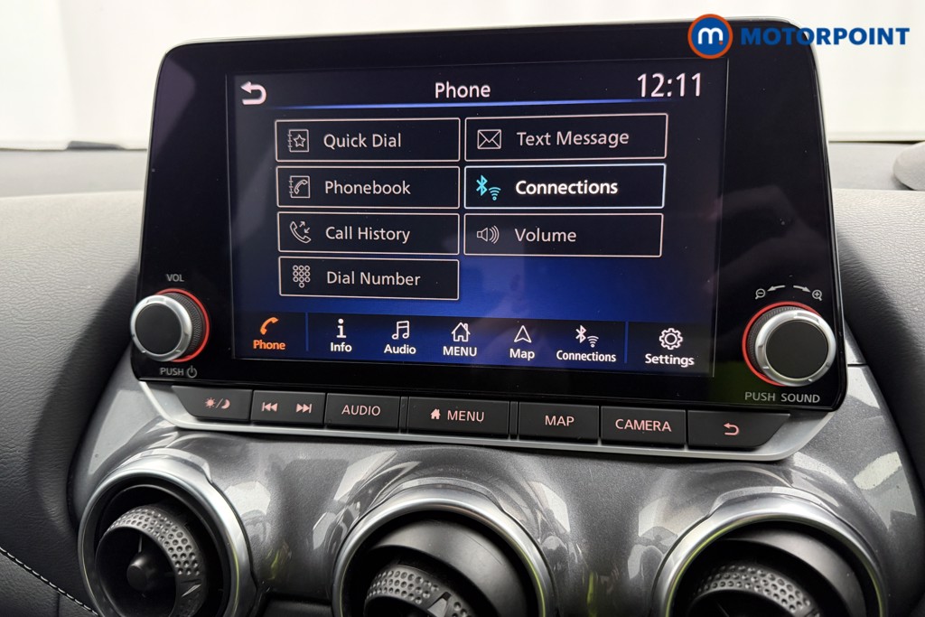 Nissan Juke N-Connecta Automatic Petrol SUV - Stock Number (1572655) - 8th supplementary image