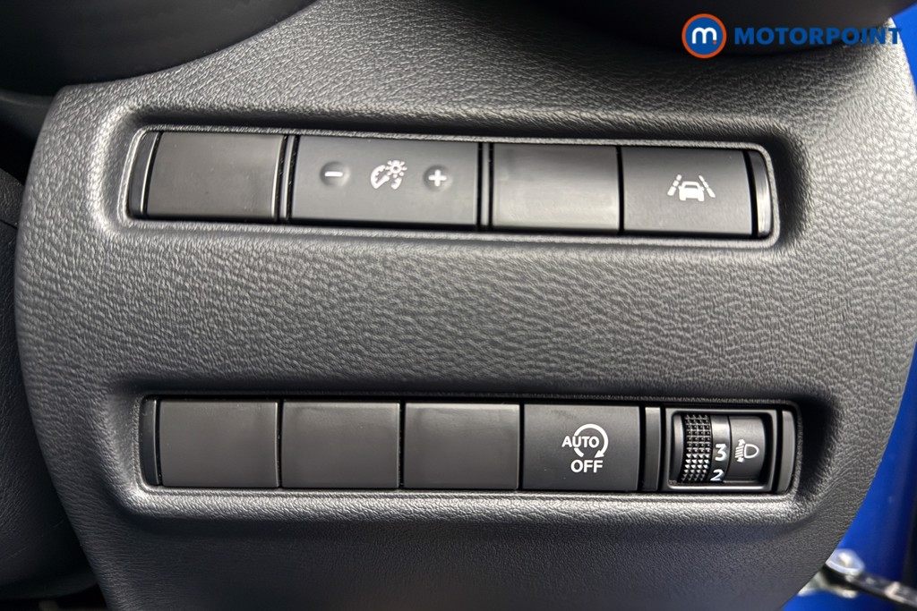 Nissan Juke N-Connecta Automatic Petrol SUV - Stock Number (1572655) - 16th supplementary image