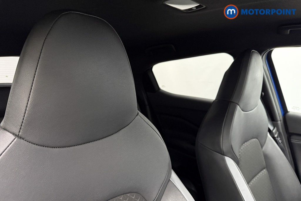 Nissan Juke N-Connecta Automatic Petrol SUV - Stock Number (1572655) - 20th supplementary image