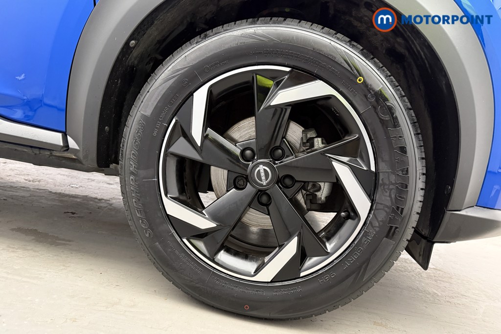 Nissan Juke N-Connecta Automatic Petrol SUV - Stock Number (1572655) - 28th supplementary image