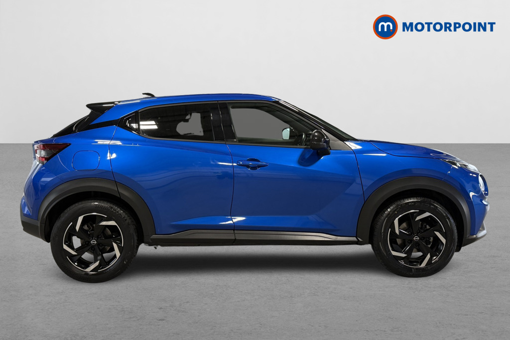 Nissan Juke N-Connecta Automatic Petrol SUV - Stock Number (1572655) - Drivers side