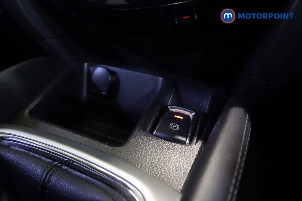 Nissan Qashqai N-Tec-Plus Manual Petrol SUV - Stock Number (1573012) - 18th supplementary image