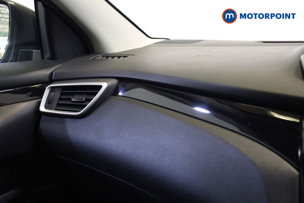 Nissan Qashqai N-Tec-Plus Manual Petrol SUV - Stock Number (1573012) - 22nd supplementary image
