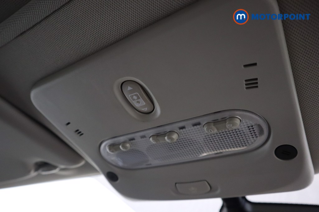 Nissan Qashqai N-Tec-Plus Manual Petrol SUV - Stock Number (1573012) - 23rd supplementary image