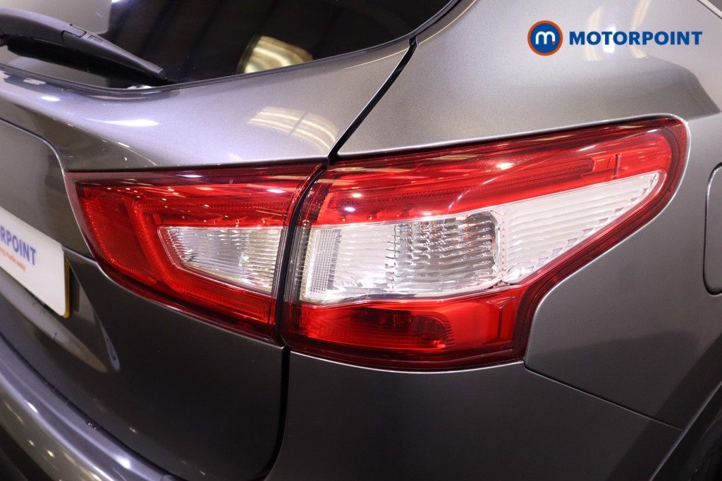 Nissan Qashqai N-Tec-Plus Manual Petrol SUV - Stock Number (1573012) - 34th supplementary image