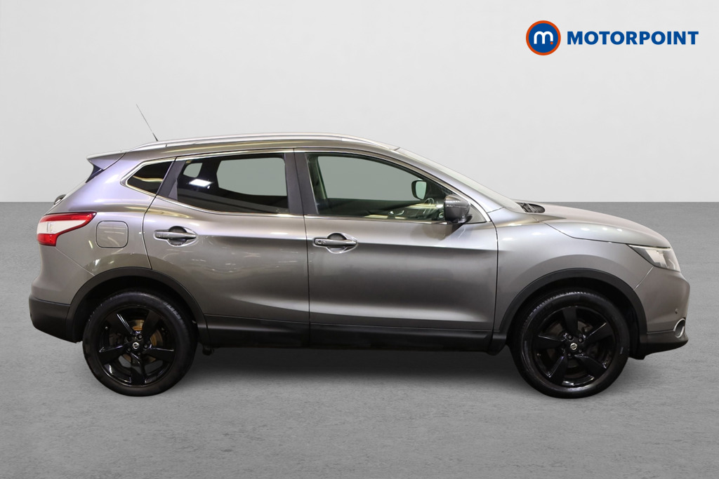 Nissan Qashqai N-Tec-Plus Manual Petrol SUV - Stock Number (1573012) - Drivers side