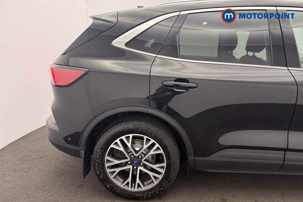 Ford Kuga Titanium First Edition Manual Diesel SUV - Stock Number (1573057) - 7th supplementary image