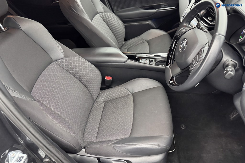 Toyota C-Hr Design Automatic Petrol-Electric Hybrid SUV - Stock Number (1573687) - 5th supplementary image