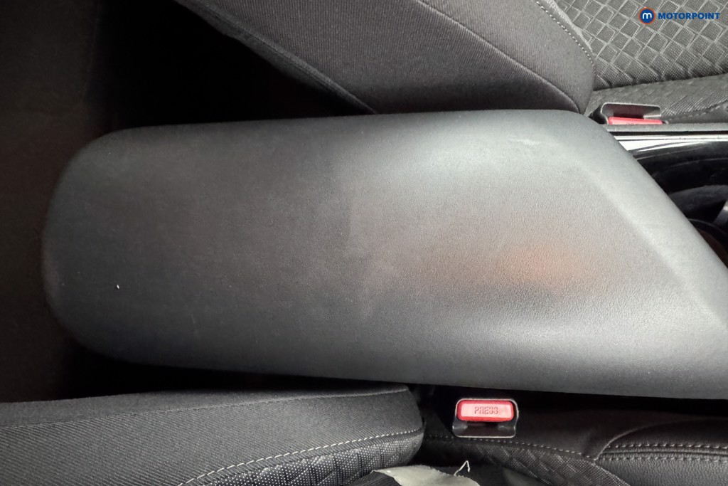 Toyota C-Hr Design Automatic Petrol-Electric Hybrid SUV - Stock Number (1573687) - 12th supplementary image