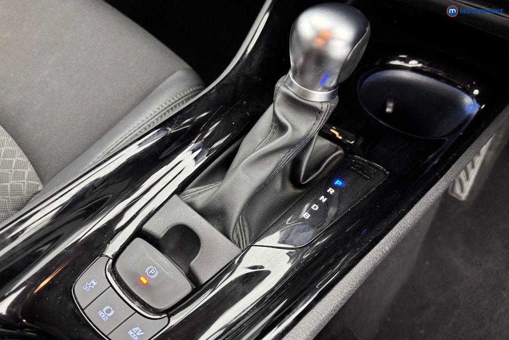 Toyota C-Hr Design Automatic Petrol-Electric Hybrid SUV - Stock Number (1573687) - 14th supplementary image