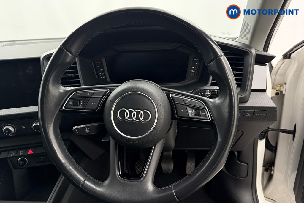 Audi A1 Technik Manual Petrol Hatchback - Stock Number (1573981) - 2nd supplementary image