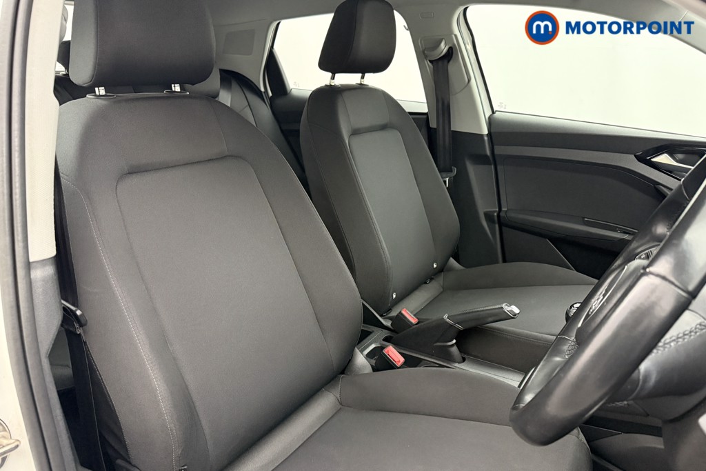 Audi A1 Technik Manual Petrol Hatchback - Stock Number (1573981) - 16th supplementary image