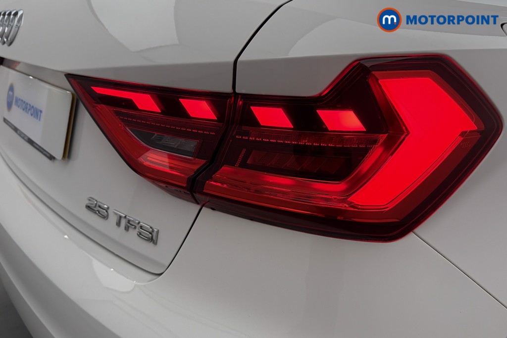 Audi A1 Technik Manual Petrol Hatchback - Stock Number (1573981) - 21st supplementary image