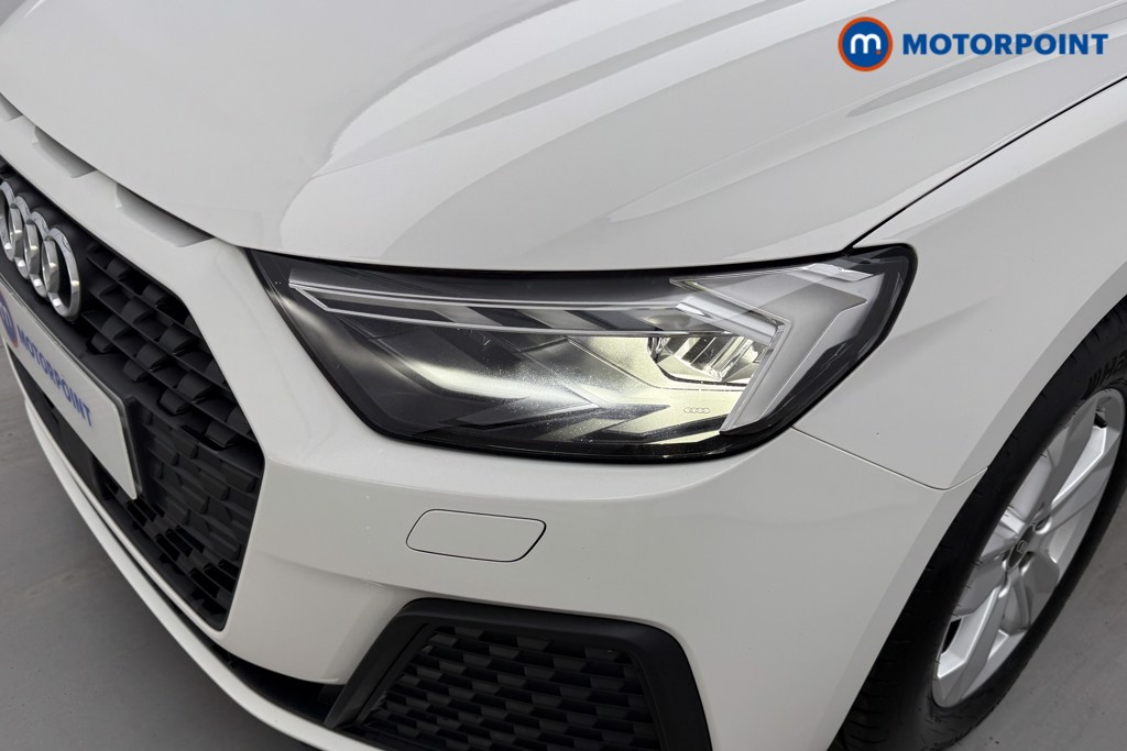 Audi A1 Technik Manual Petrol Hatchback - Stock Number (1573981) - 23rd supplementary image