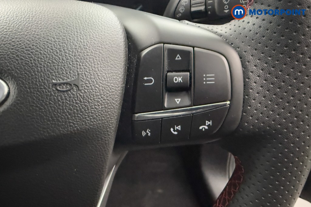 Ford Focus St-Line Manual Petrol Hatchback - Stock Number (1573982) - 4th supplementary image