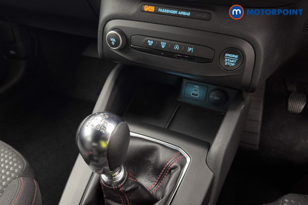 Ford Focus St-Line Manual Petrol Hatchback - Stock Number (1573982) - 13th supplementary image