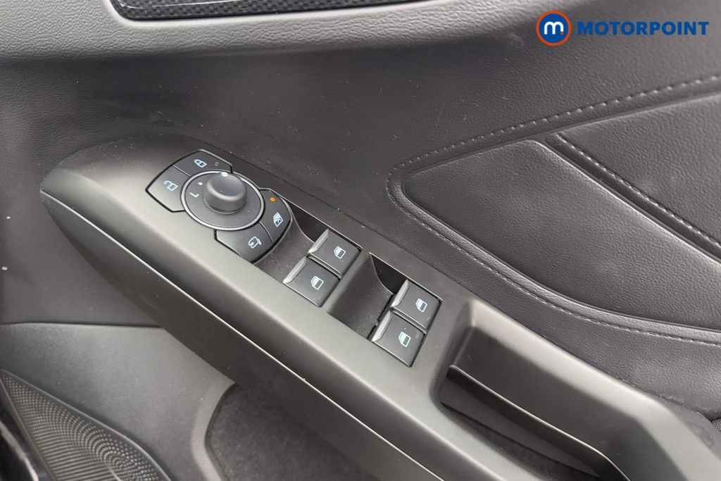 Ford Focus St-Line Manual Petrol Hatchback - Stock Number (1573982) - 18th supplementary image