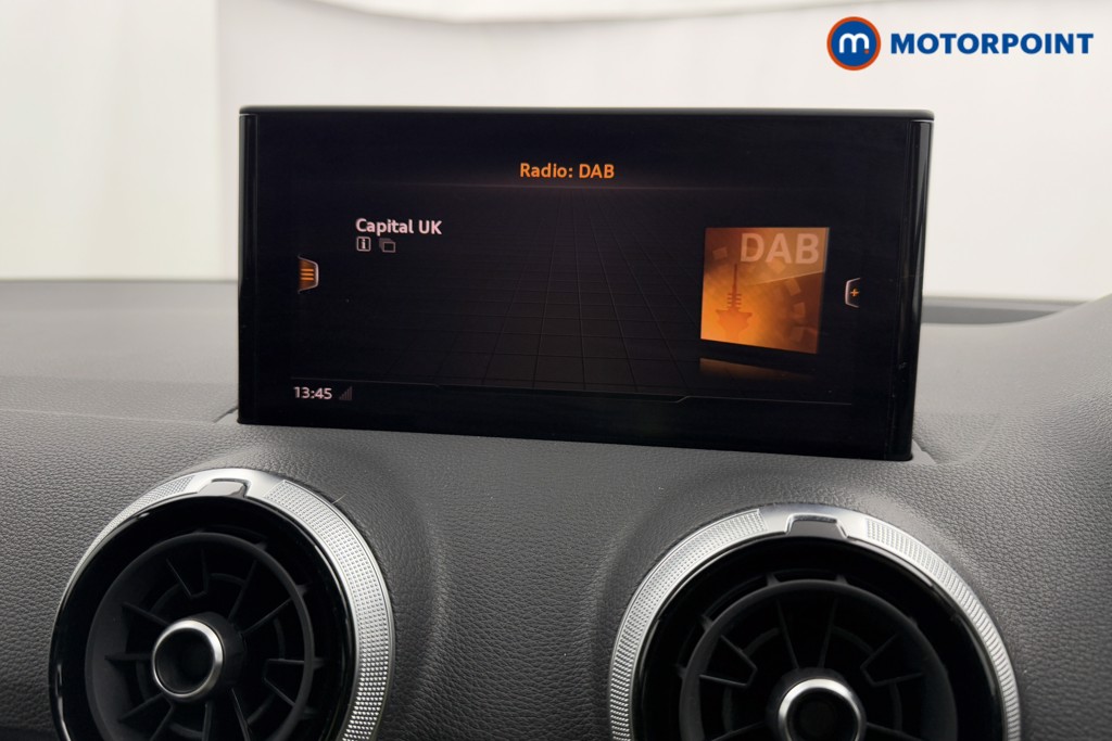 Audi Q2 Black Edition Manual Petrol SUV - Stock Number (1574044) - 7th supplementary image