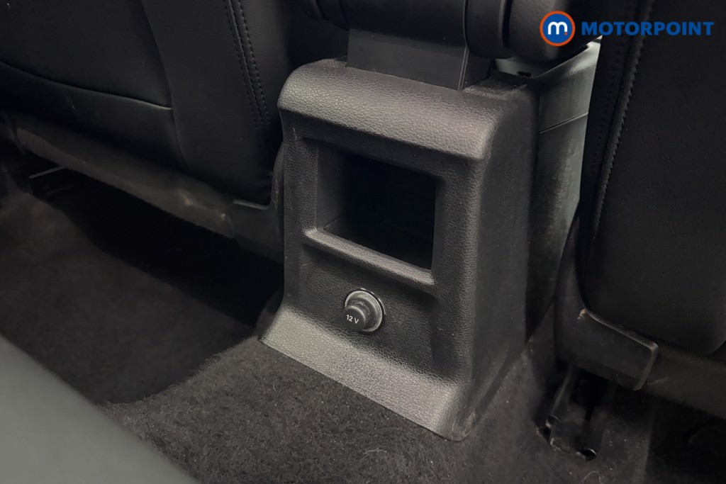 Audi Q2 Black Edition Manual Petrol SUV - Stock Number (1574044) - 23rd supplementary image