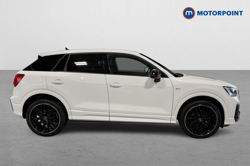Audi Q2 Black Edition Manual Petrol SUV - Stock Number (1574044) - Drivers side