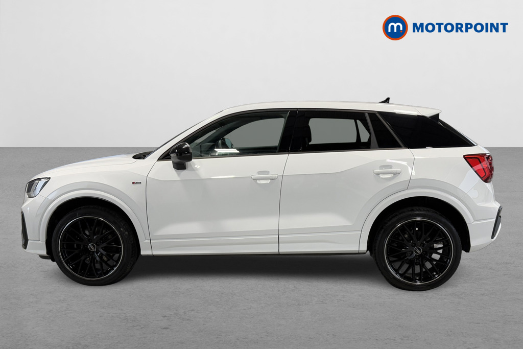 Audi Q2 Black Edition Manual Petrol SUV - Stock Number (1574044) - Passenger side