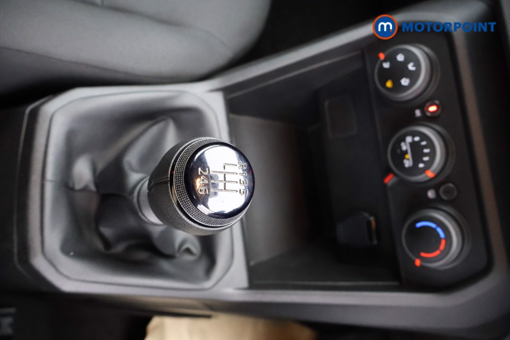 Dacia Jogger Essential Manual Petrol People Carrier - Stock Number (1574189) - 6th supplementary image