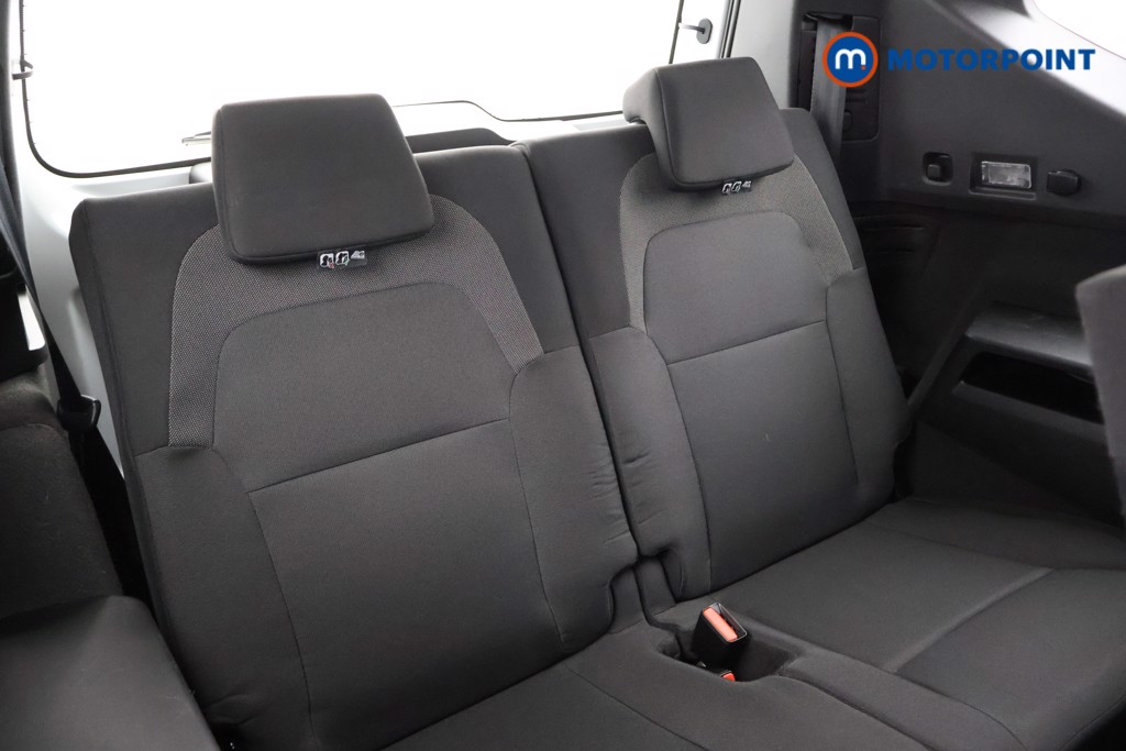 Dacia Jogger Essential Manual Petrol People Carrier - Stock Number (1574189) - 13th supplementary image