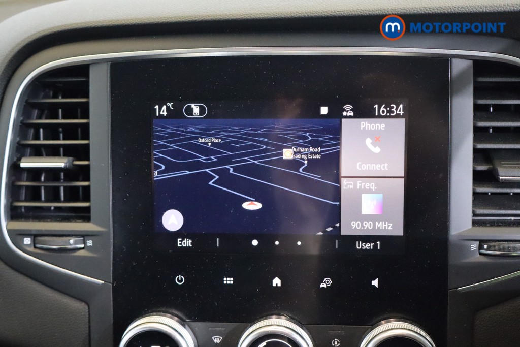 Renault Megane Iconic Manual Petrol Estate - Stock Number (1574325) - 4th supplementary image
